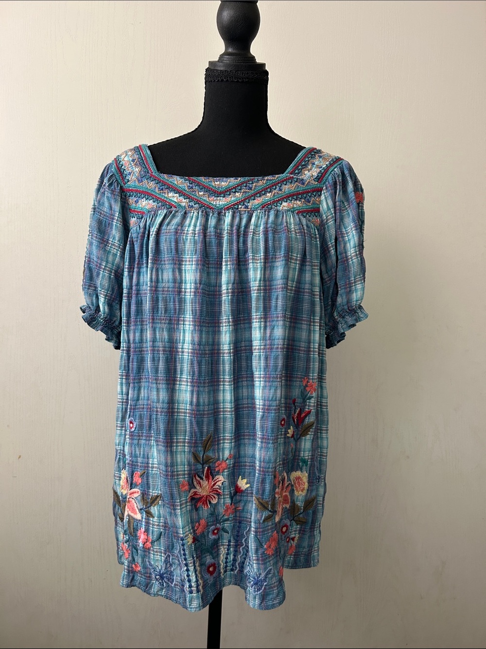 Johnny Was Aimee Puff Sleeve Peasant Plaid Embroidered Top